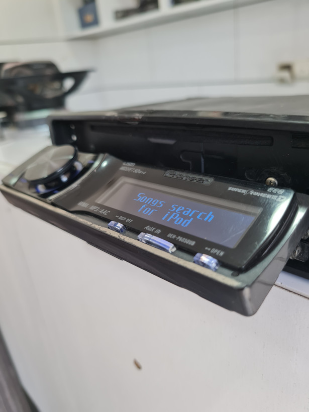 پخش استوک pioneer 6050 ub